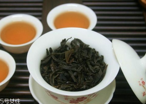 大紅袍能放冰箱嗎 不宜放冰箱保存 大紅袍能放冰箱嗎 不宜放冰箱保存