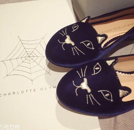 charlotte olympia貓咪鞋多少錢？平底鞋中的萌貨代表