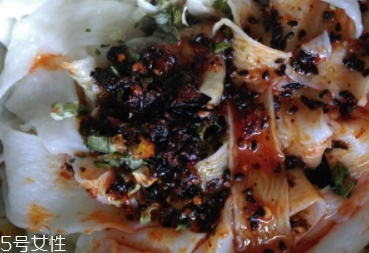 阿寬四川鋪蓋面好吃嗎？真實(shí)的試吃體驗(yàn)