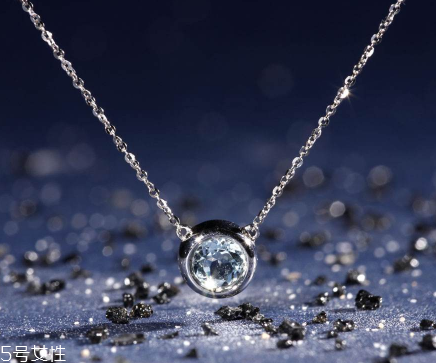 海藍(lán)寶是越透越好嗎?它是海水的化身 海藍(lán)寶是越透越好嗎?它是海水的化身