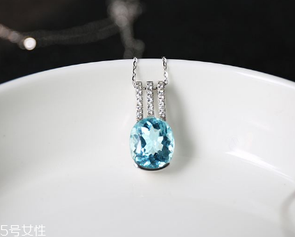 海藍(lán)寶石一克拉多少錢？沉著勇敢的象征