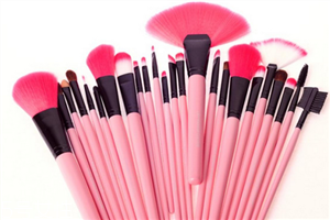 化妝刷有哪些分類和用法？化妝刷的詳細(xì)用法