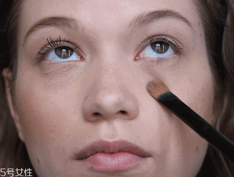 化妝刷有哪些分類和用法？化妝刷的詳細(xì)用法