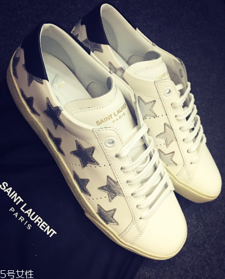 圣羅蘭小白鞋多少錢(qián)？絕對(duì)的百搭神器