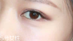 眼影粉和眼影膏哪個(gè)好？眼影粉適合干皮