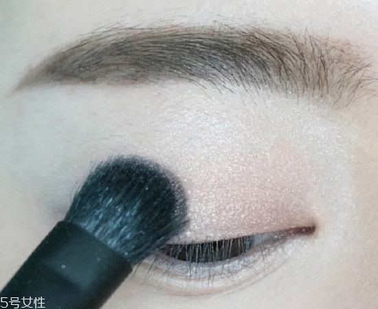 桃花眼妝容好看嗎？桃花眼妝容教程