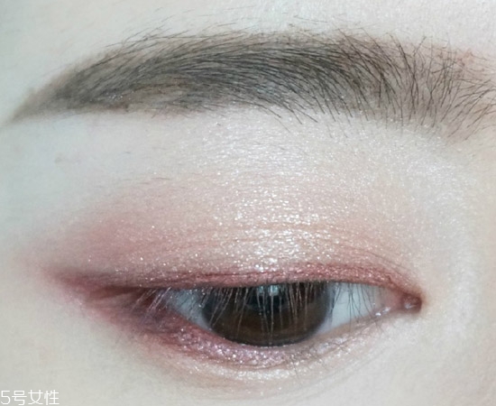 桃花眼妝容好看嗎？桃花眼妝容教程