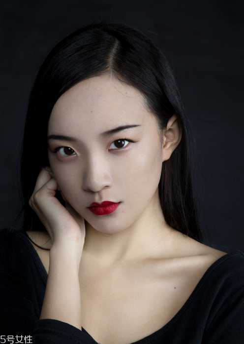 內(nèi)雙怎樣畫眼線成外雙？單眼皮內(nèi)雙女生福音