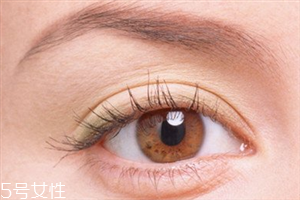 內(nèi)雙如何自然的變成雙眼皮？?jī)?nèi)雙和單眼皮的區(qū)別