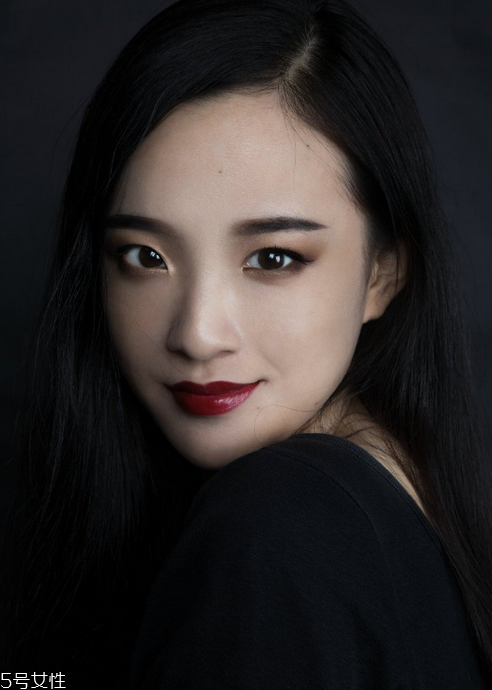 內(nèi)雙怎樣畫眼線成外雙？單眼皮內(nèi)雙女生福音