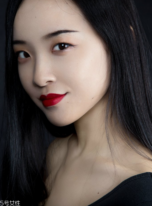 內(nèi)雙怎樣畫眼線成外雙？單眼皮內(nèi)雙女生福音