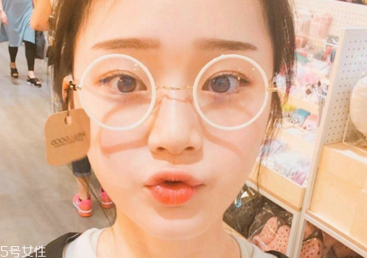 內(nèi)雙怎么畫眼線？內(nèi)雙眼皮畫眼妝技巧