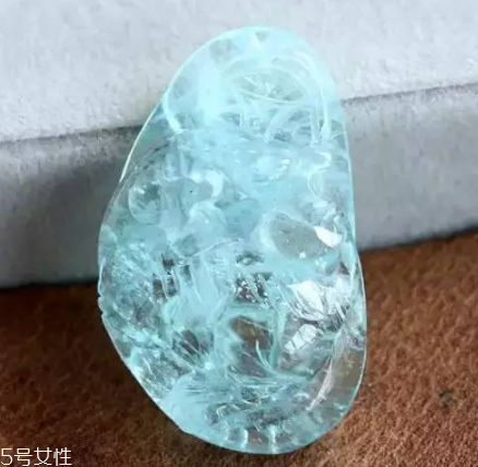 海藍(lán)寶可以戴著睡覺嗎？整片海洋都在你手上了