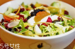 飲食護(hù)膚究竟有沒有效？不挑食才護(hù)膚