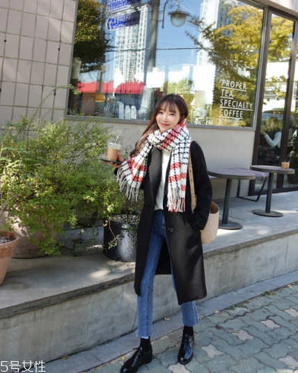 格子圍巾怎么搭配？瞬間打破冬日沉悶感