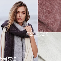 冬天圍巾什么顏色好看？為你推薦經(jīng)典款圍巾