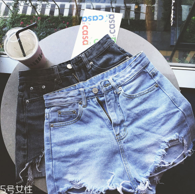 冬天怎么穿暖和又顯瘦？杜絕臃腫美美過(guò)一冬