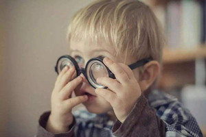 哪些因素會影響寶寶的視力？8大因素需注意