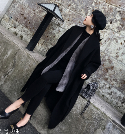 大衣為什么不能水洗？看完你就知道了