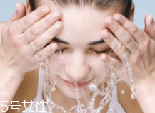 洗面奶有哪些常識(shí)？同一部位只需洗20秒