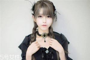 化眼妝對(duì)眼睛有害嗎？好看又迷人的眼妝