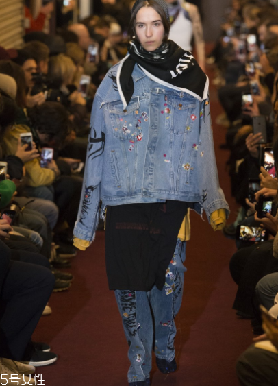 vetements2018秋冬系列服裝怎么樣_好看嗎？