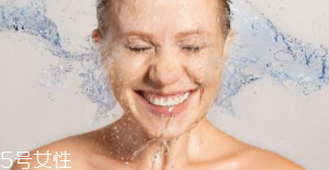 洗臉時(shí)一定要順時(shí)針嗎？只是一種習(xí)慣
