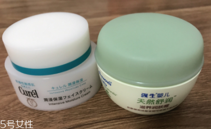 Curel乳霜早晚都能用嗎？夜間用最好