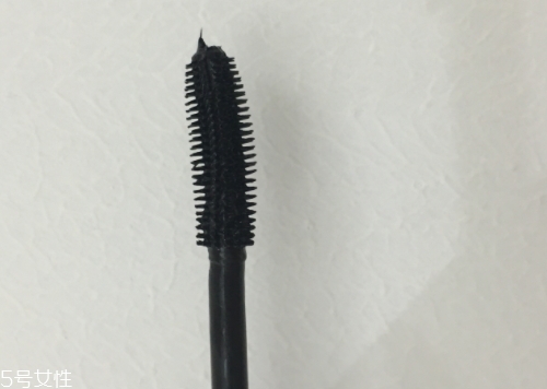 美寶蓮彎彎睫毛膏怎么用？想怎么彎就怎么彎