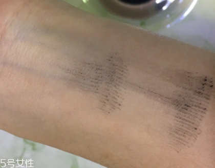 美寶蓮彎彎睫毛膏怎么用？想怎么彎就怎么彎