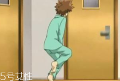 憋尿?yàn)槭裁磿?huì)引起痛風(fēng)？尿酸凝結(jié)成石