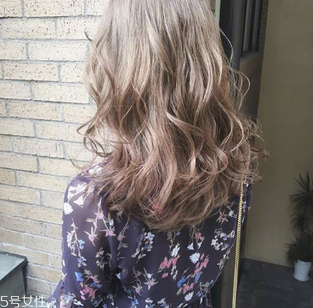 超唯美發(fā)型推薦 新年新氣象就從頭開始 超唯美發(fā)型推薦 新年新氣象就從頭開始