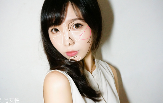 2018秋冬酒紅色眼妝怎么畫？神秘又有女人味的妝容