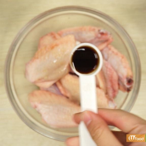 雞翅的做法大全家常 3款簡(jiǎn)易雞翼食譜 雞翅的做法大全家常 3款簡(jiǎn)易雞翼食譜