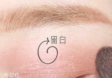 淑女妝怎么畫(huà)清新自然？教你化一個(gè)撩倒男神的妝