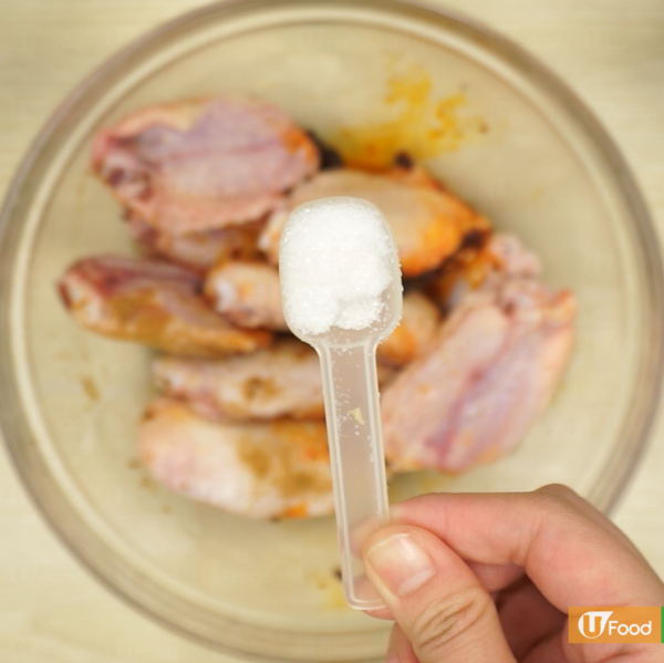 雞翅的做法大全家常 3款簡(jiǎn)易雞翼食譜 雞翅的做法大全家常 3款簡(jiǎn)易雞翼食譜