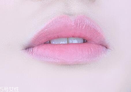 西柚色眼影怎么畫？教你畫高冷女神妝容