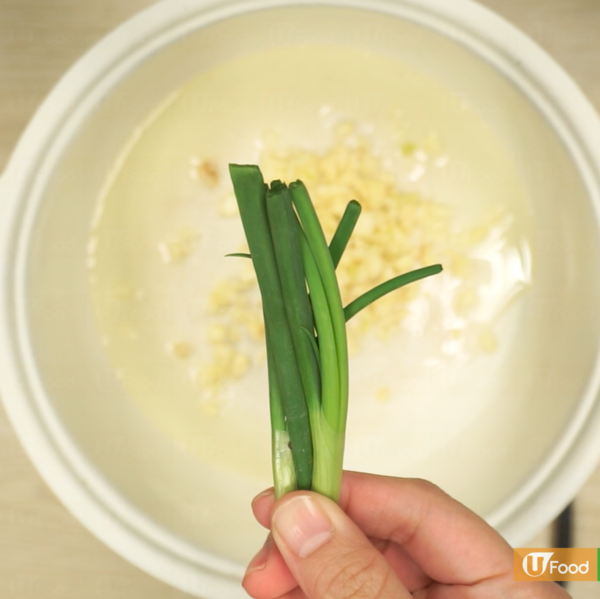 雞翅的做法大全家常 3款簡(jiǎn)易雞翼食譜 雞翅的做法大全家常 3款簡(jiǎn)易雞翼食譜