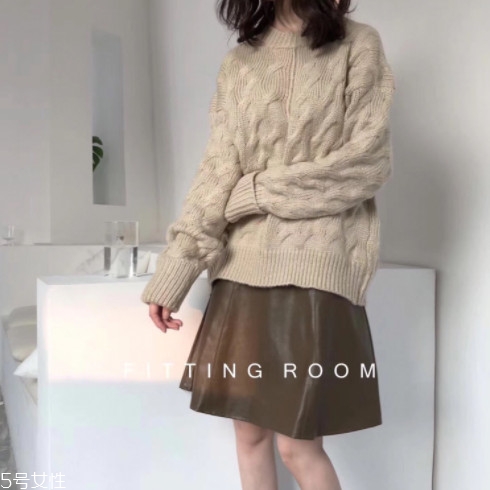 毛衣怎么搭配衣服圖片 秋冬毛衣n種穿搭 毛衣怎么搭配衣服圖片 秋冬毛衣n種穿搭