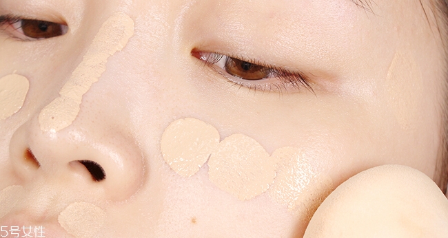 西柚色眼影怎么畫？教你畫高冷女神妝容