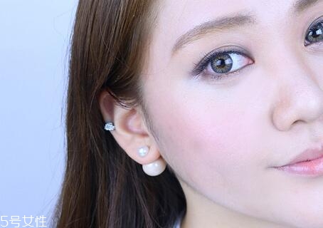 西柚色眼影怎么畫？教你畫高冷女神妝容