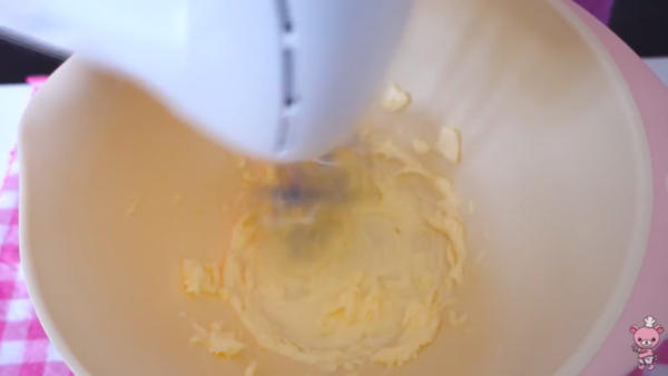 自己在家怎么做蛋撻 自制蛋黃哥蛋撻 自己在家怎么做蛋撻 自制蛋黃哥蛋撻