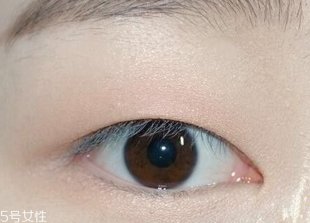 學(xué)生素顏妝怎么畫？小心機(jī)get