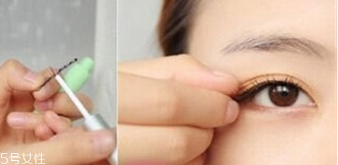 淑女妝怎么畫(huà)清新自然？教你化一個(gè)撩倒男神的妝