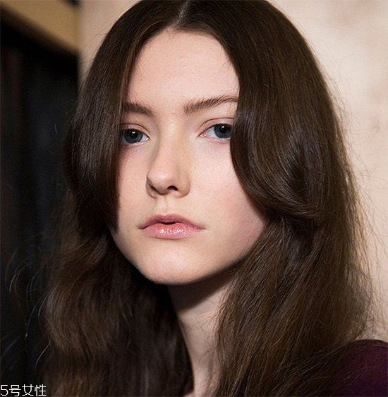 淑女妝怎么畫(huà)清新自然？教你化一個(gè)撩倒男神的妝