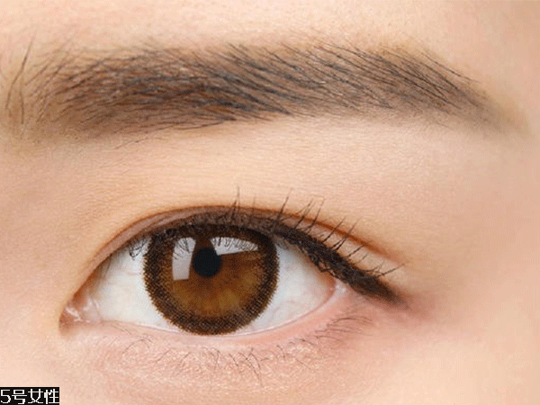 豆沙色眼妝怎么畫？超受歡迎的空氣眼妝畫法