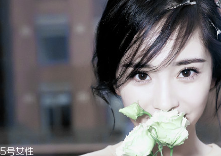 學(xué)生素顏妝怎么畫？小心機(jī)get