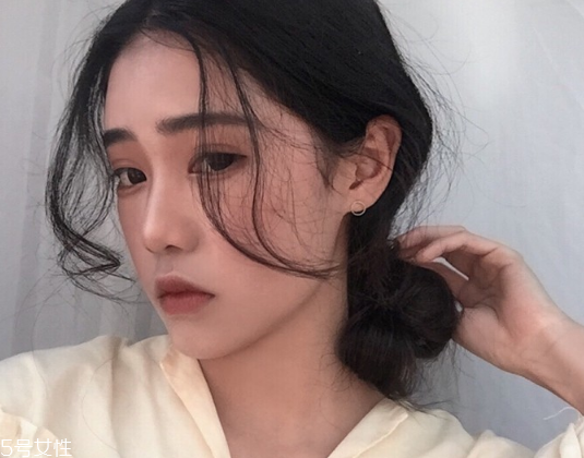 楓葉妝要掌握哪些要點(diǎn)？顯白又不挑皮