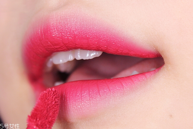 西柚色眼影怎么畫？教你畫高冷女神妝容