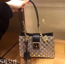 鏈條包適合冬天背嗎？教你做個(gè)包達(dá)人